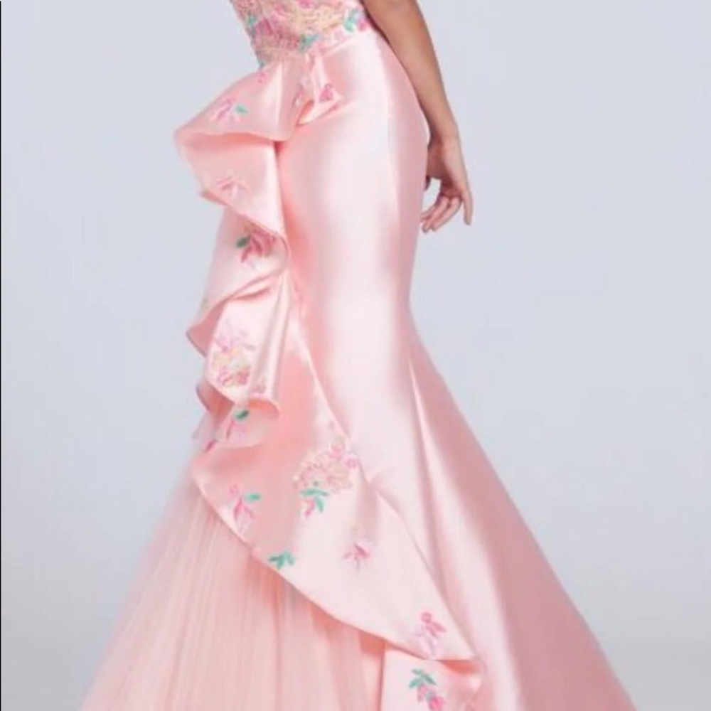 Ellie Wilde Pink Floral Ruffle Train